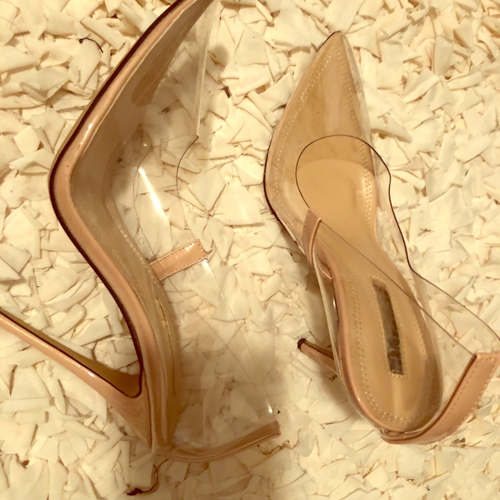 Perplex clear nude pumps